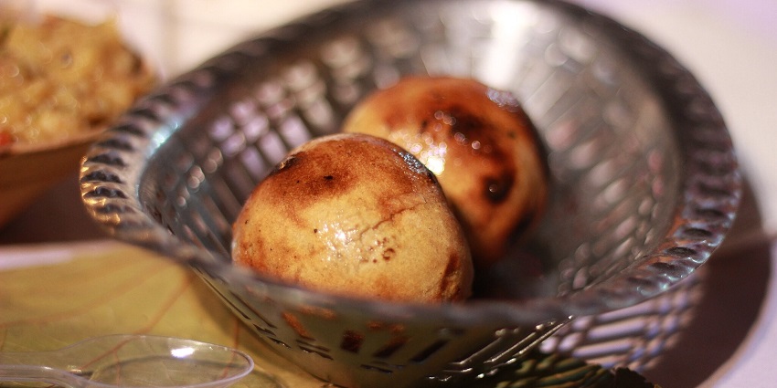 Try the famous Litti Chokha near the Anupam Lake in Bihar.