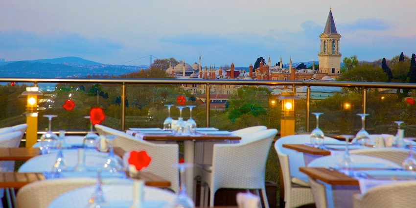 A view of the restaurant in Chhattisgarh near the bungee jumping site