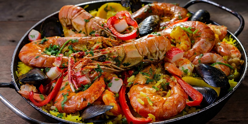 Elegant seafood dining with exquisite and fresh flavours.