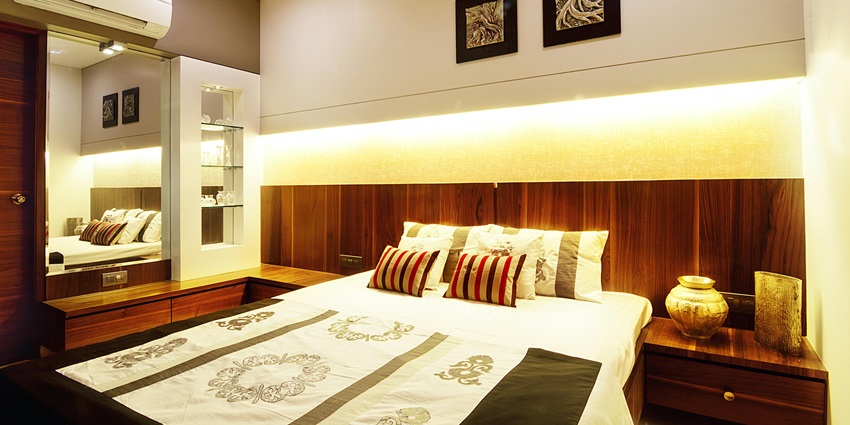 Shiretoko National Park accommodations range from luxury hotels to budget stays.