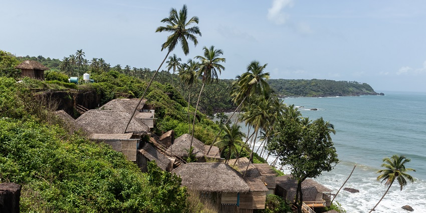 A beautiful place to stay with cottage-style huts in Karnataka.