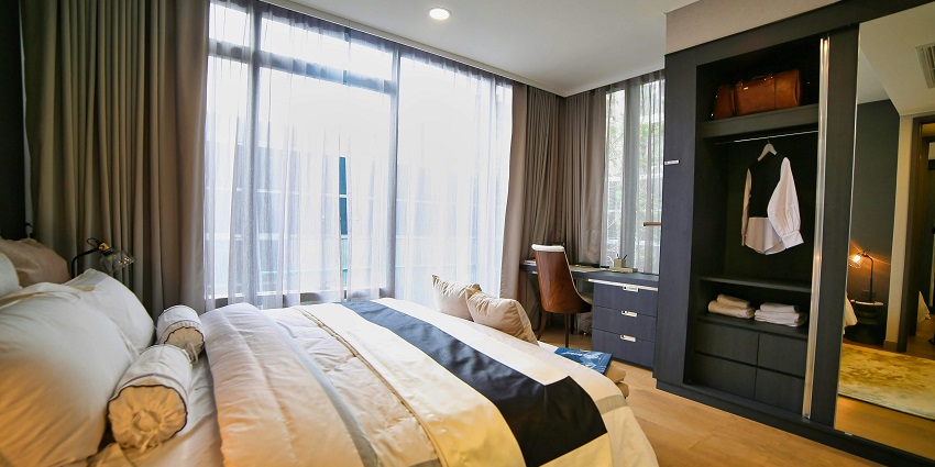 Verona offers diverse accommodations, from luxury hotels to countryside retreats