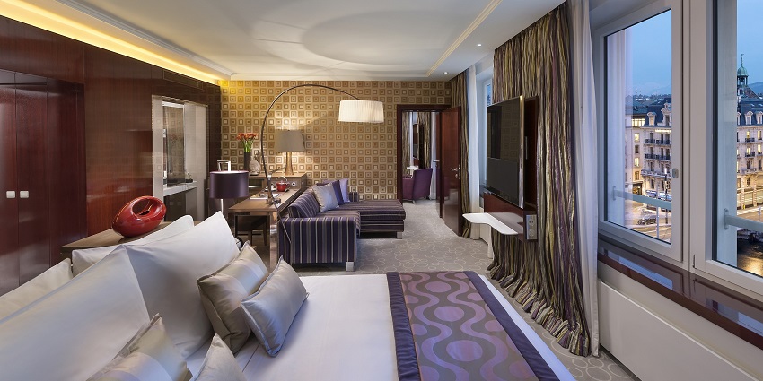 Relax and recharge at premium hotels just minutes from Mumbai’s airports