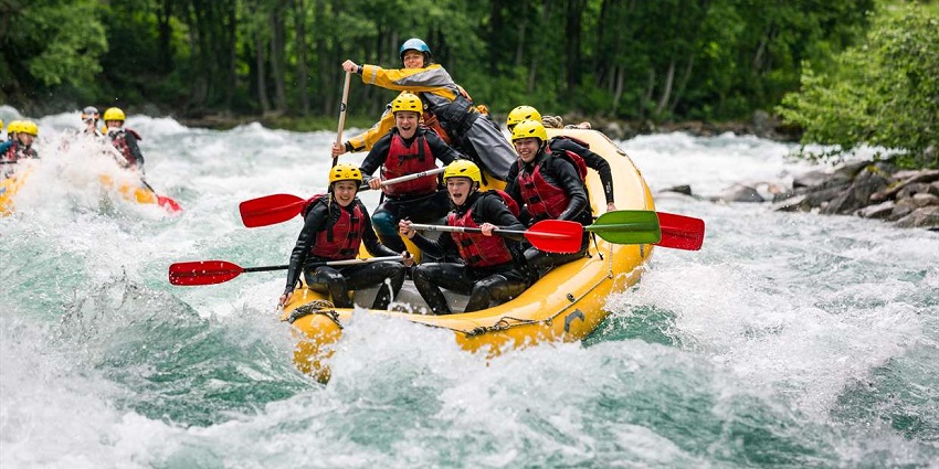 This is one of the most thrilling adventure sports in India.