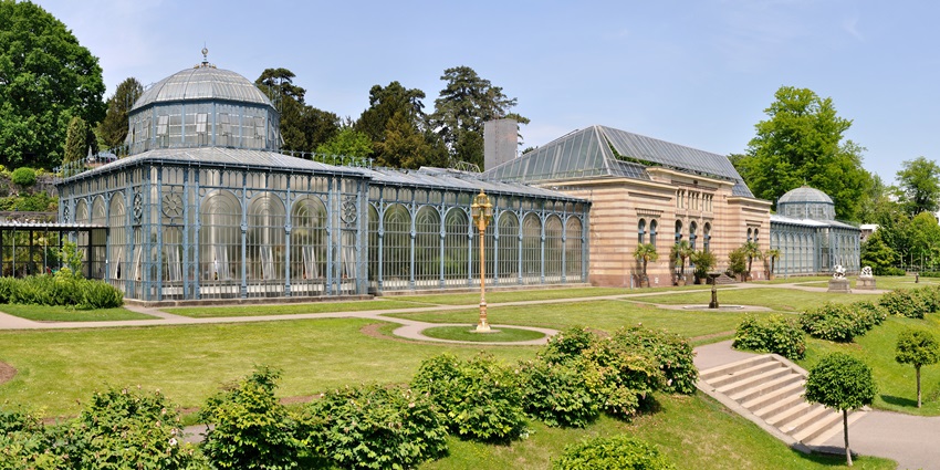 An image showing Wilhelma Maurisches Landhaus, a famous place near Porsche Museum