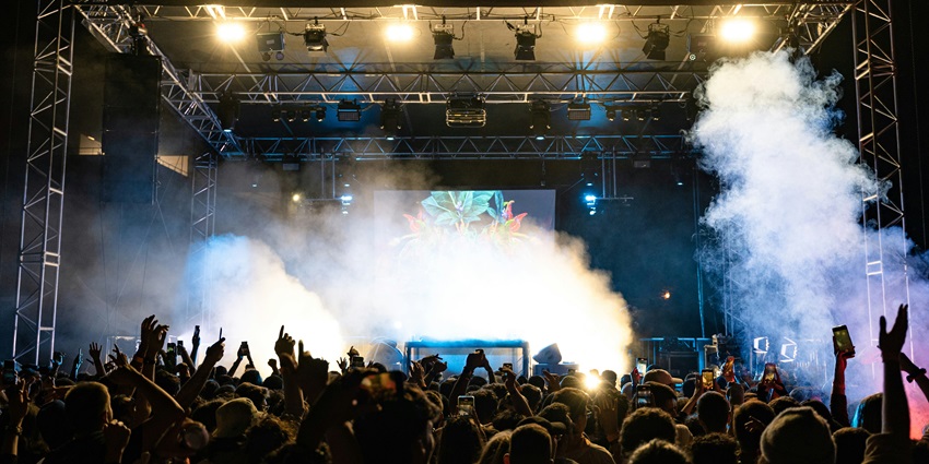 An image showing the YAAM Nightclub, a popular landmark for nightlife scene.
