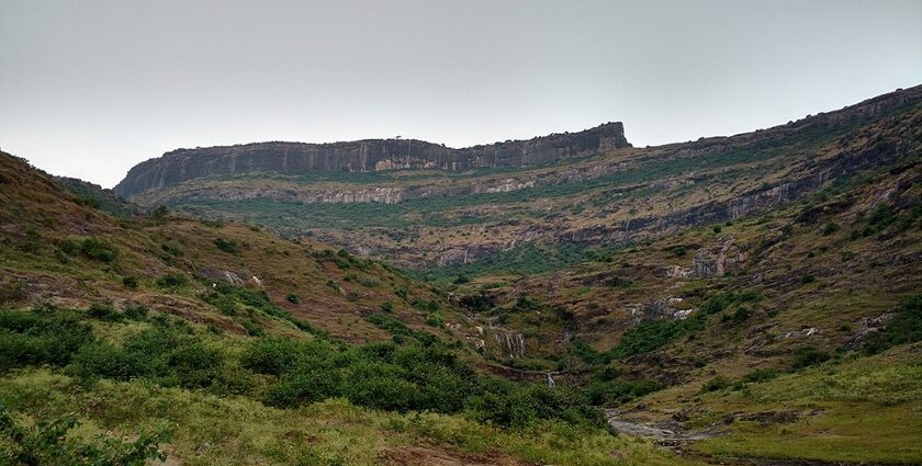 Rajdher Fort in Maharashtra offers history and natural beauty for adventure seekers.