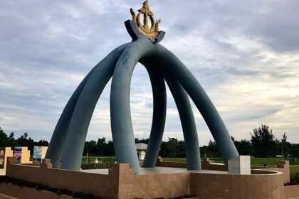 Image of Billionth Barrel Monument - explore the beautiful greenery in Brunei