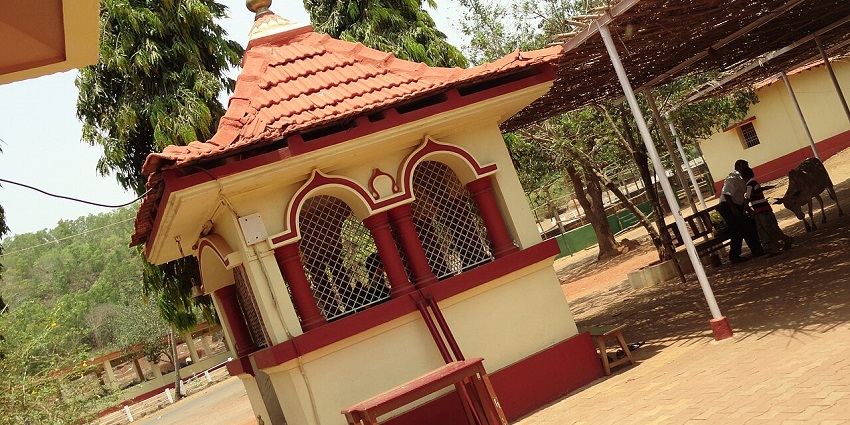 A small temple with windows located in the premises of Fatorpa Temple, Goa.