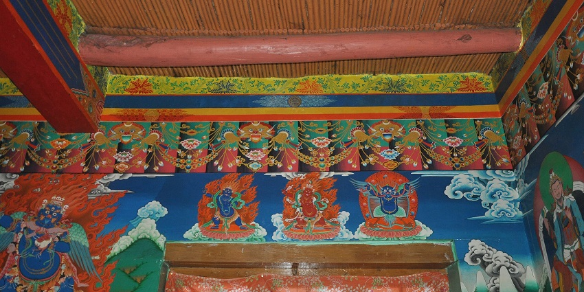 Admire the intricate Buddhist murals, a visual highlight of Nagadeepa Purana Vihara.