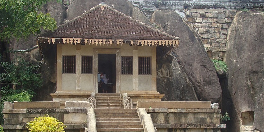Spot stone inscriptions at Ranmasu Uyana, one of the things to do in Anuradhapura.