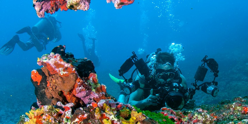 An image of Gili Air, where the Air Slope is, is one of the places to snorkel in Gili.