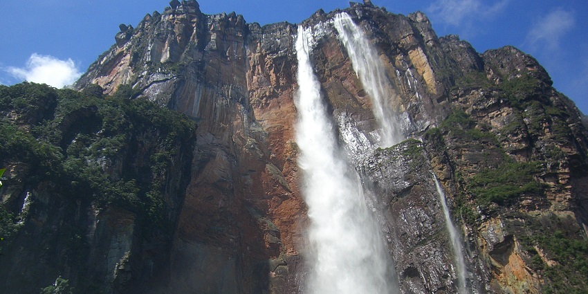 The world’s tallest and most beautiful waterfalls, plunging from a flat-topped mountain.