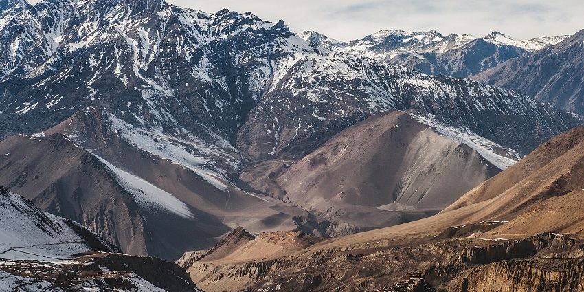 Annapurna Circuit is where forest trekking meets the thrill of mesmerizing Himalayan beauty.