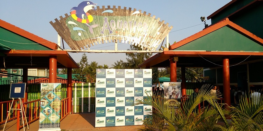 An entrance and a ticketing booth at the famous Aquatica Water Park in West Bengal.