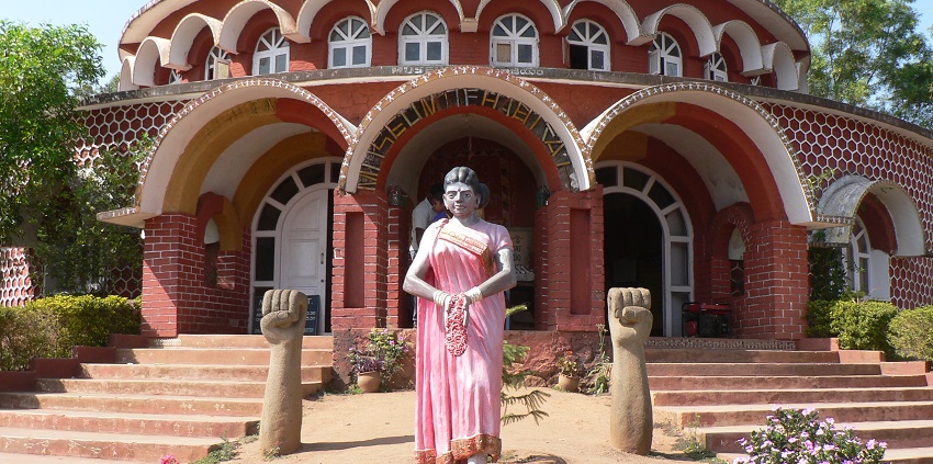 An image of the Araku Tribal Museum, one of the best tribal museums in the world.