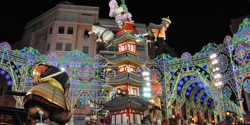 Witnessing the spectacular Las Fallas Festival in Valencia, is one of the fun things to do in March