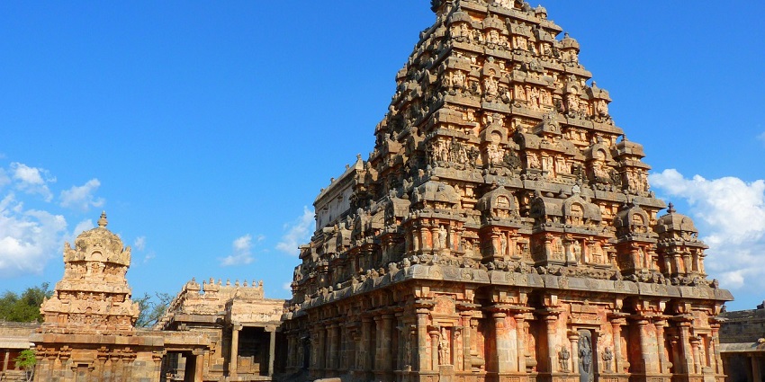 An image resembling Beleshwar Mandir, one of the popular temples to visit.