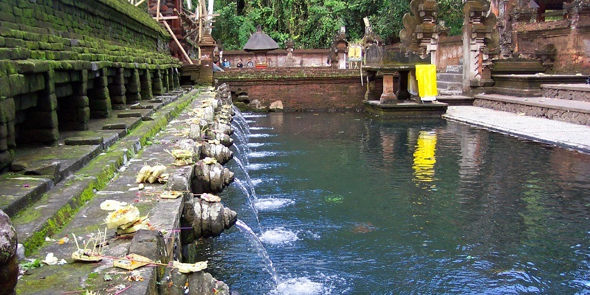 The best time to visit Tirta Empul Temple is from April to October.