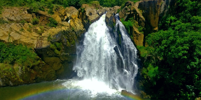 The best time to visit this waterfall is during the dry season of the year