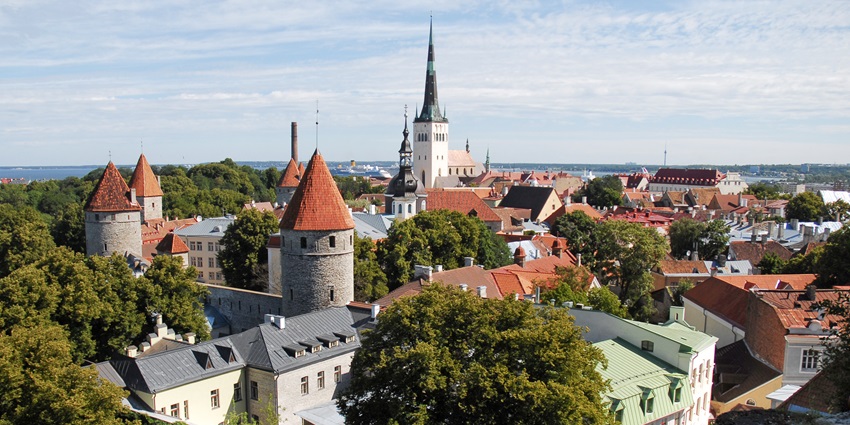 The travel guide in Europe recommends the best time to visit is between April and October.