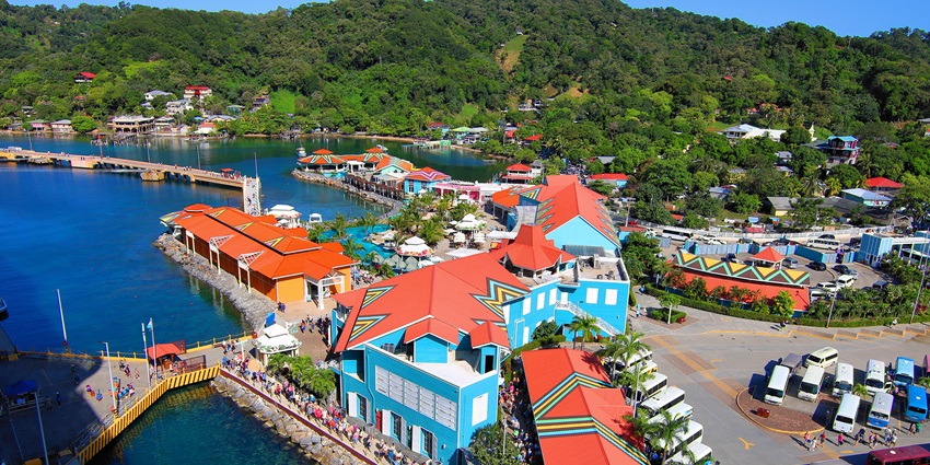 The best time to visit Roatan Island is from February to August.