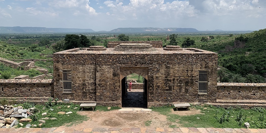 Bhangarh Fort, India, is shrouded in legends of curses and eerie paranormal encounters