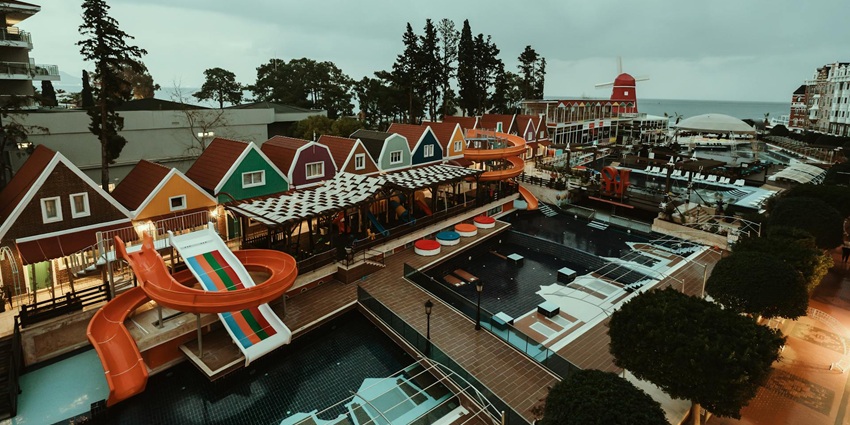 An image of Black Thunder theme park, one of the top theme parks in Coimbatore.