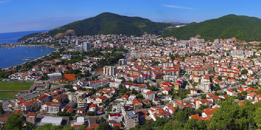 A city with medieval architecture, a place to visit as per the Montenegro travel guide.