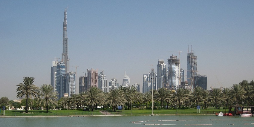 The famous spot for wakeboarding in Dubai features lush greenery