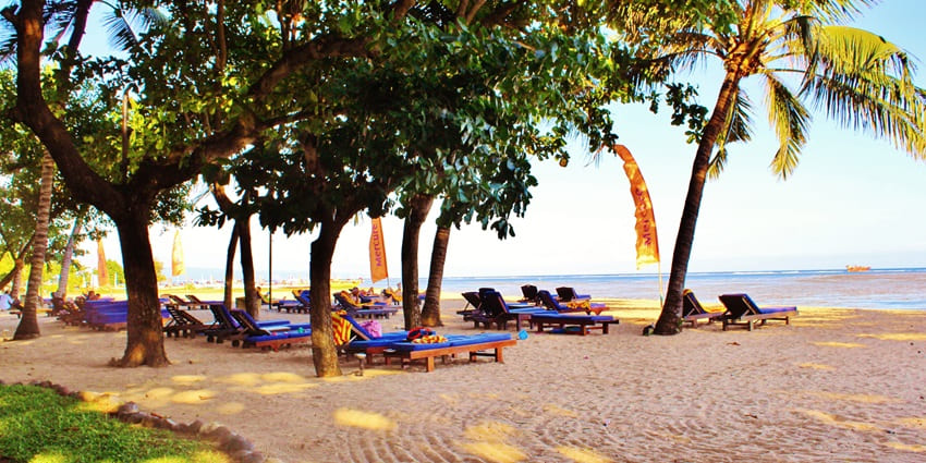 Cemara is among the best Sanur beaches, featuring soft sands and tranquil ocean views.