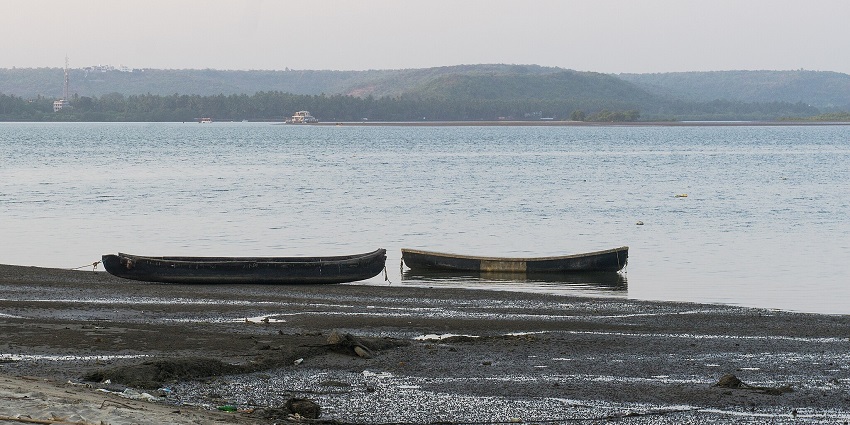 A view of Chapora River, one of the best places for backwater kayaking Goa in India.