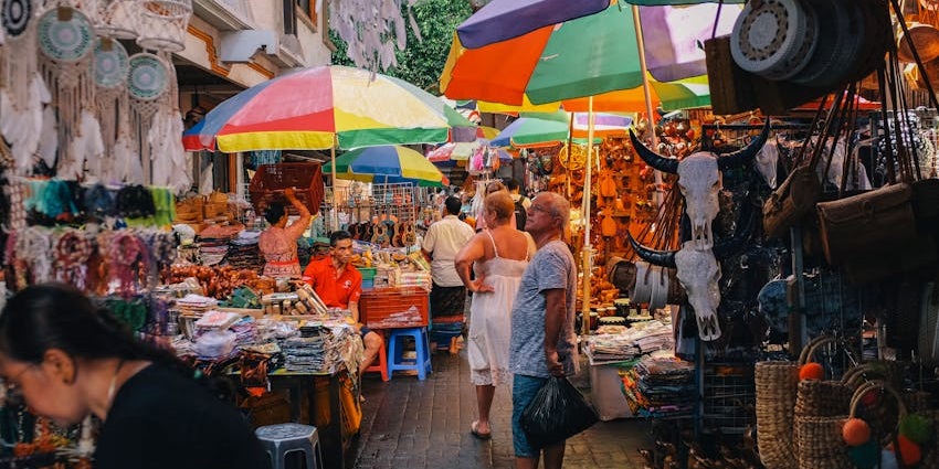 A lively night market offering street food, souvenirs, and local handicrafts for shopping in Chaweng.