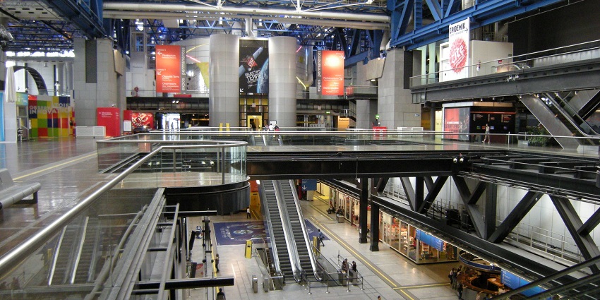 Cité des Sciences et de l’Industrie, one of Europe’s largest science museums, offers interactive exhibits.