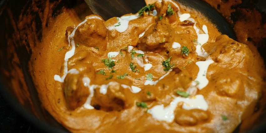 Delicious dishes are available at Class Food Restaurant, which offers the best food in Abu Dhabi.