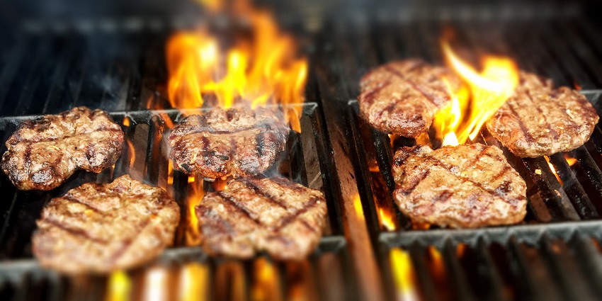 Vibrant Lagos hotspot offering delicious grilled cuisine, cocktails, and lively entertainment.
