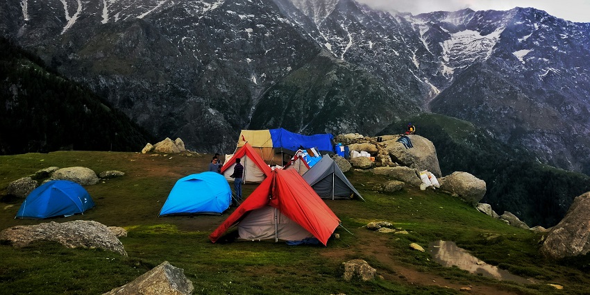 An image of Triund campsite in Dharamshala, one of the destinations for camping in India