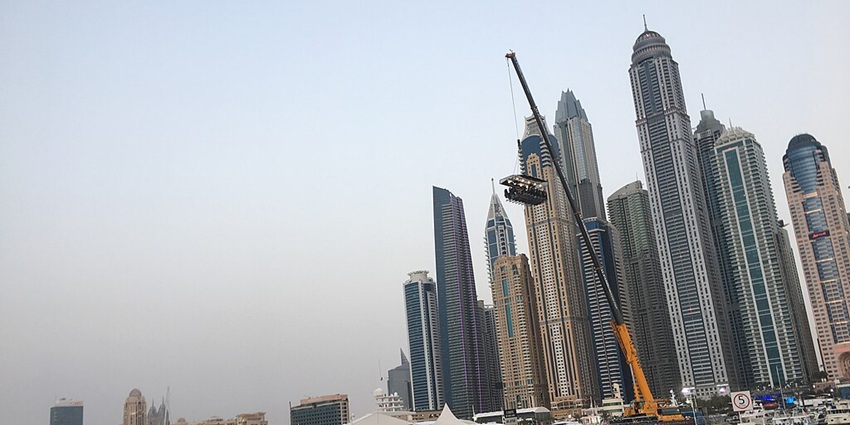A sky-high dining above Dubai Marina, one of the best things to do in Dubai for couples.