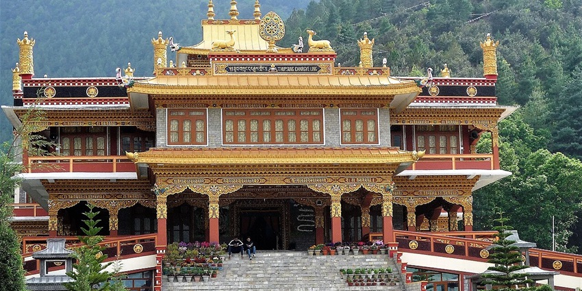 An astonishing view of Dirang, one of the awe-inspiring hill stations in East India.