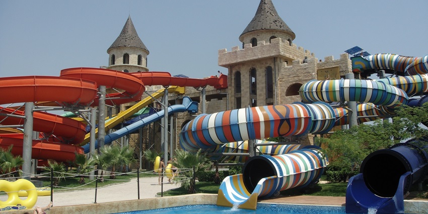 Enjoy thrilling water slides, wave pools, and family attractions at Dreamland Aqua Park
