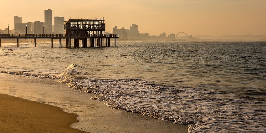 An image of Durban beachfront in KwaZulu-Natal, the best place near uShaka Marine World