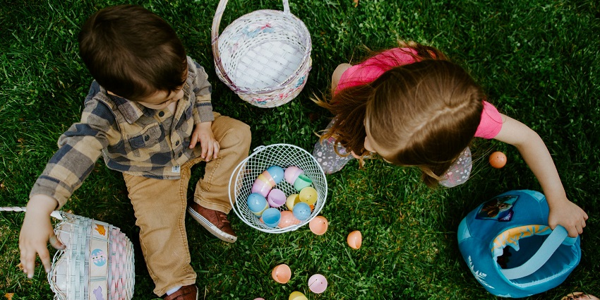 A feast hosted by a family in New Orleans during Easter, a must-attend festival in April.