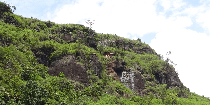Heaven for adventurers at Ramboda Falls.