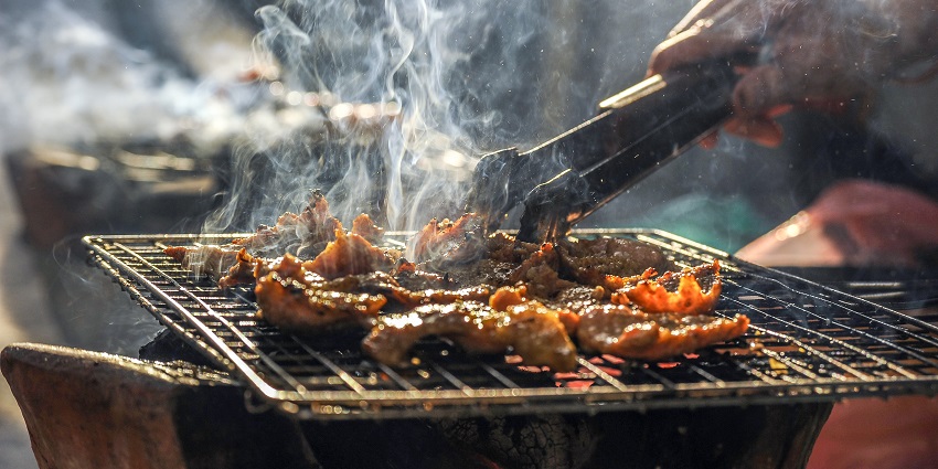 Relax with a delicious BBQ gathering amidst Hatta’s natural magnificence