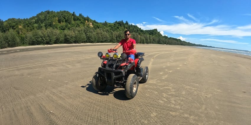 Tourists can explore the Chaweng Beach and islands on an ATV for a thrilling experience.