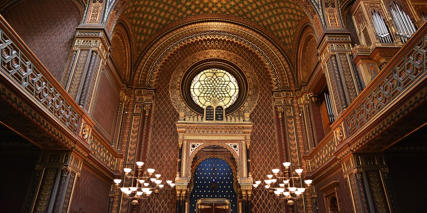 Exploring the historical Synagogue, one of the most unusual things to do in Split