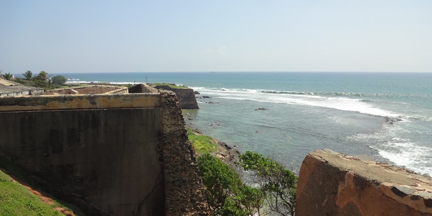 A beautiful view of the ocean from the Galle Fort.