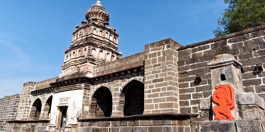 An image of the Gomukh Temple, considered one of the top temples in south of Lonar Lake