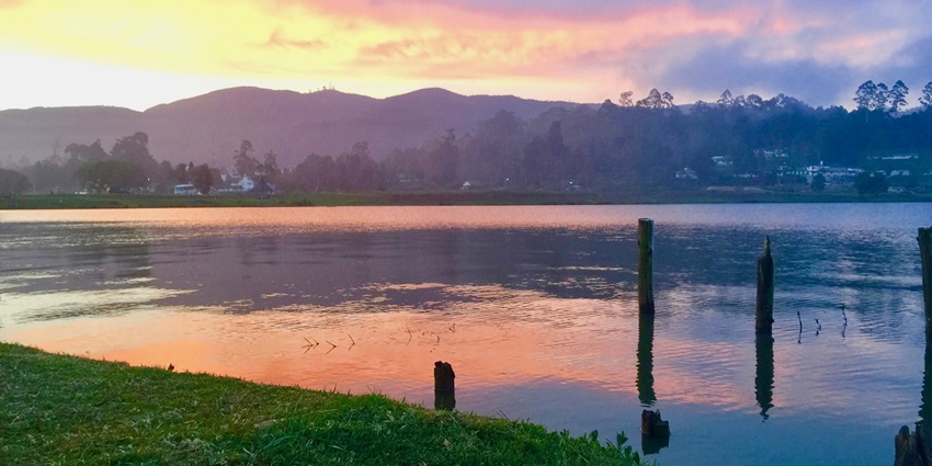 Gregory Lake, a tourist attraction and one of the places to visit in Nuwara Eliya.