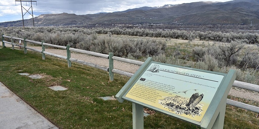 View of the entrance of Hapupu Historic Reserve, one of the renowned attractions nearby